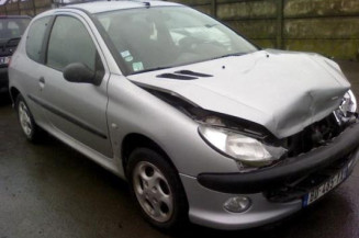Bras essuie glace avant droit PEUGEOT 206
