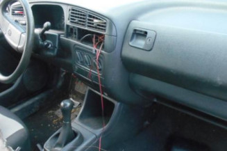 Leve vitre mecanique avant droit VOLKSWAGEN GOLF 3