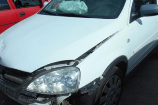Pivot de moyeu avant droit OPEL CORSA C