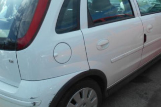 Pivot de moyeu avant droit OPEL CORSA C