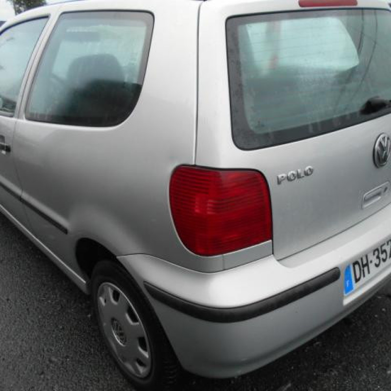 Feu arriere principal droit (feux) VOLKSWAGEN POLO 3 Photo n°7