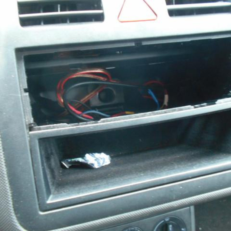 Feu arriere principal droit (feux) VOLKSWAGEN POLO 3 Photo n°10