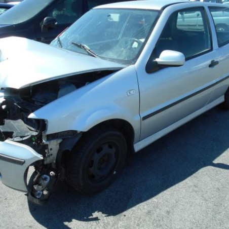 Bras essuie glace avant droit VOLKSWAGEN POLO 3