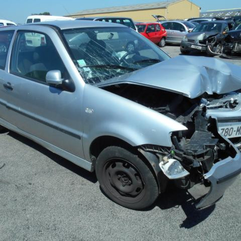 Bras essuie glace avant droit VOLKSWAGEN POLO 3 Photo n°3