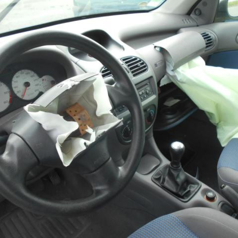 Bloc ABS (freins anti-blocage) PEUGEOT 206 Photo n°8