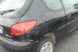 Bras essuie glace avant droit PEUGEOT 206