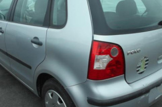 Bras essuie glace avant droit VOLKSWAGEN POLO 4