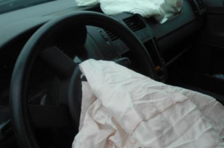Bras essuie glace avant droit VOLKSWAGEN POLO 4