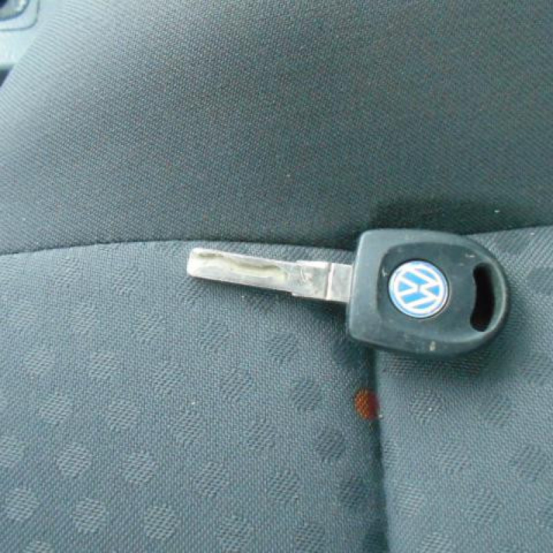 Bras essuie glace avant droit VOLKSWAGEN POLO 4 Photo n°9