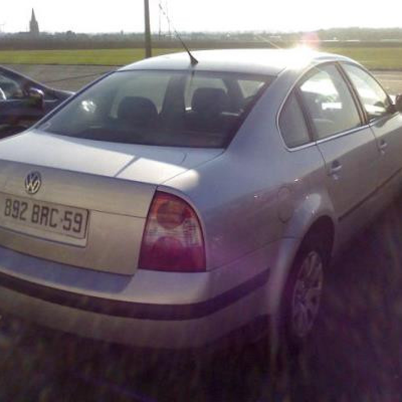 Autoradio d'origine VOLKSWAGEN PASSAT 4 Photo n°6