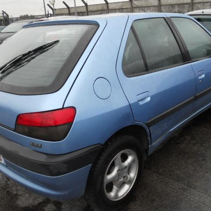 Bras essuie glace avant droit PEUGEOT 306 Photo n°4