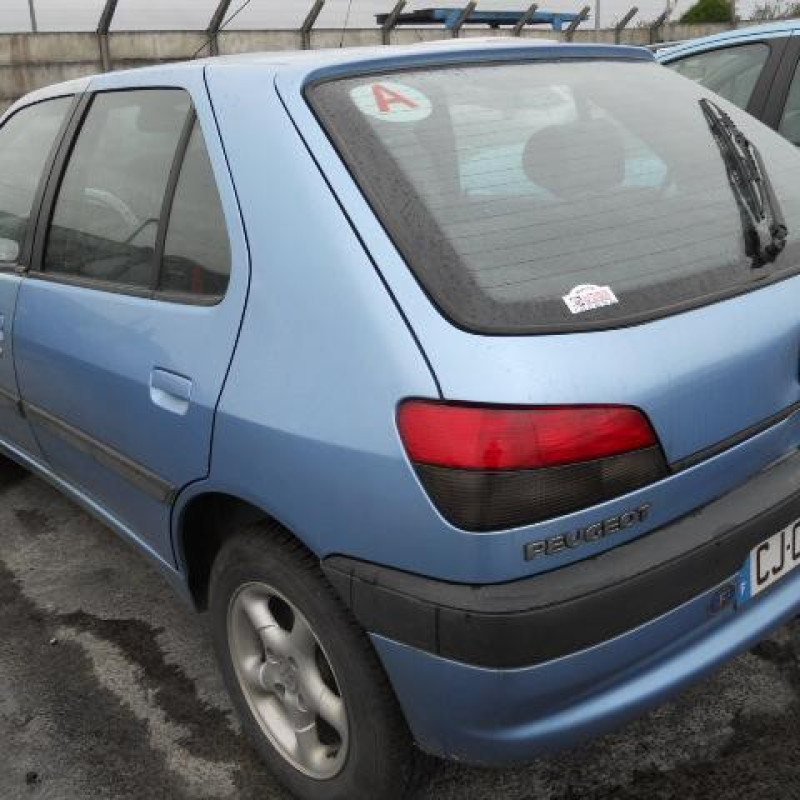 Bras essuie glace avant droit PEUGEOT 306 Photo n°5