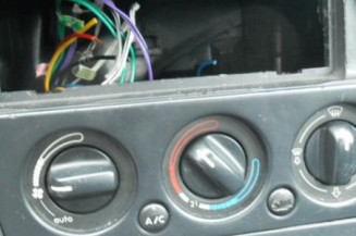 Bras essuie glace avant droit PEUGEOT 306