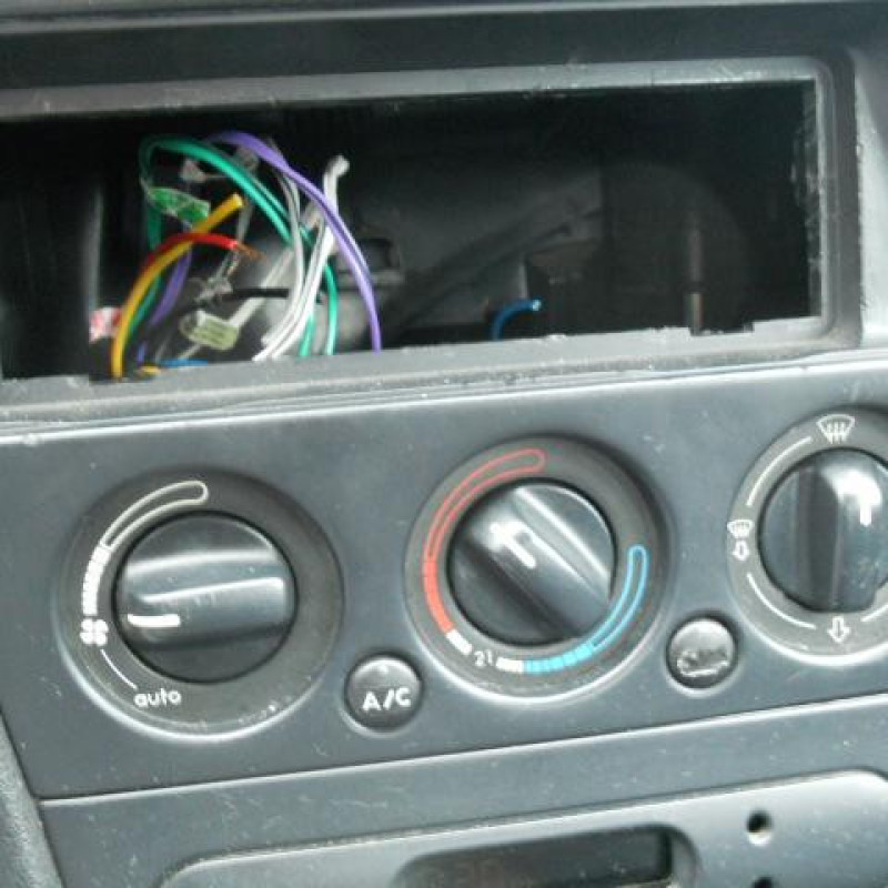 Bras essuie glace avant droit PEUGEOT 306 Photo n°7
