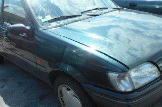 Malle/Hayon arriere FORD FIESTA 3