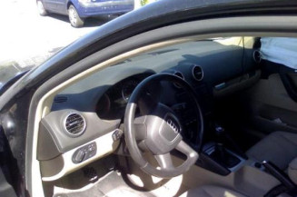 Leve vitre electrique avant droit AUDI A3 2