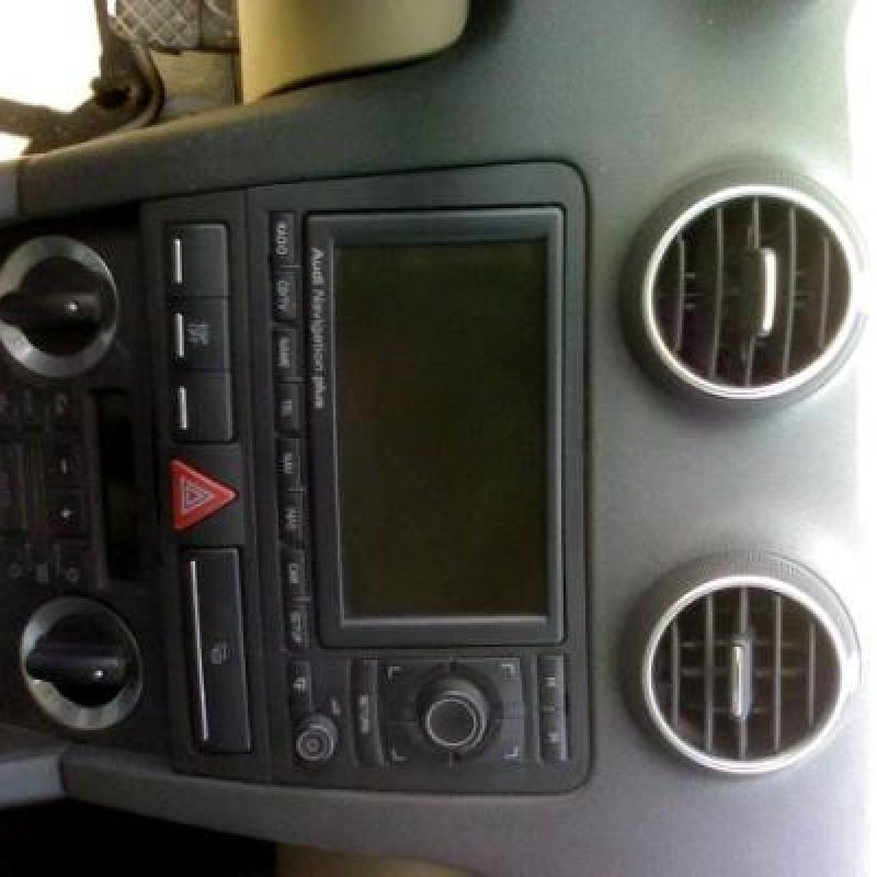 Amortisseur avant gauche AUDI A3 2 Photo n°3