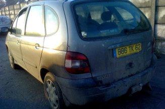 Bras essuie glace avant droit RENAULT SCENIC 1