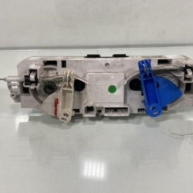 Commande chauffage RENAULT MEGANE 3 Photo n°3