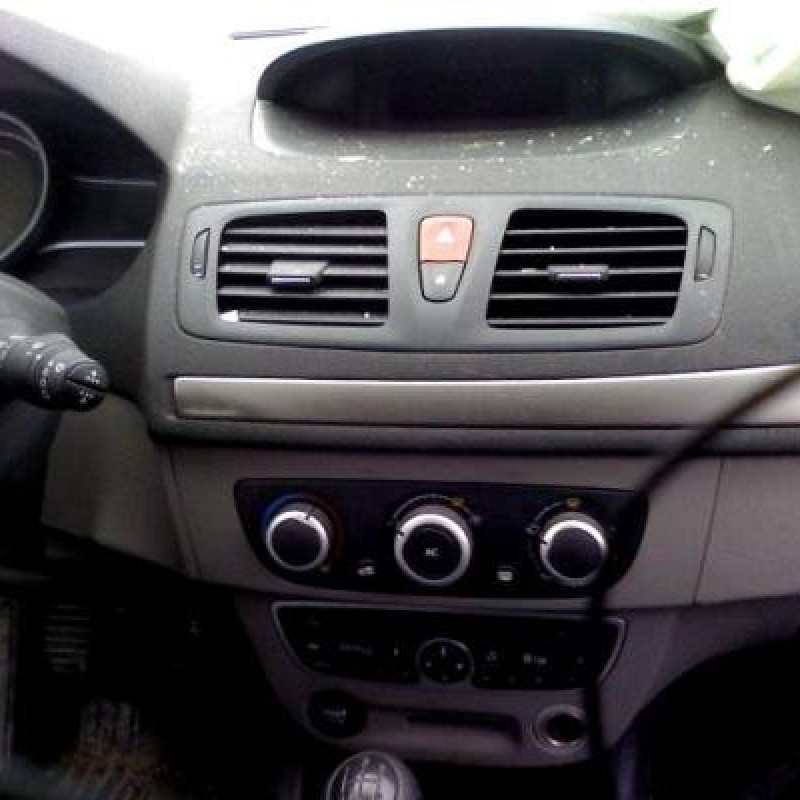 Commande chauffage RENAULT MEGANE 3 Photo n°7