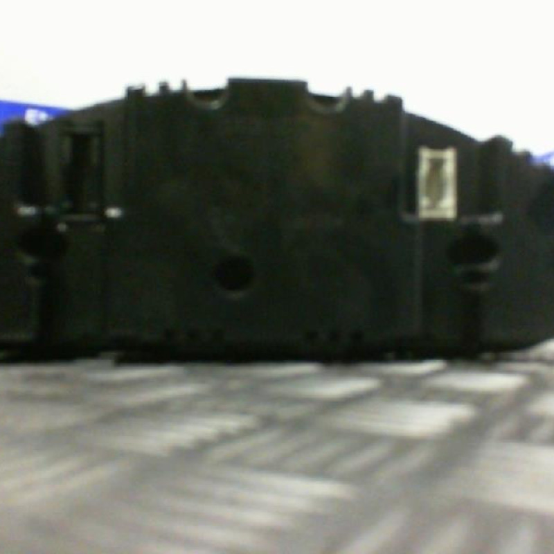Compteur BMW SERIE 3 E46 Photo n°2
