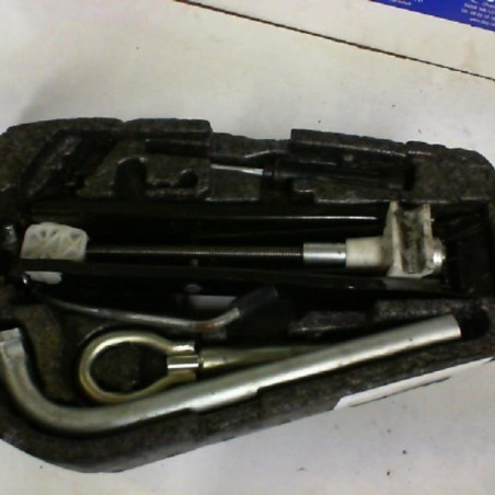 Cric (Ensemble depannage) SEAT IBIZA 4 Photo n°1