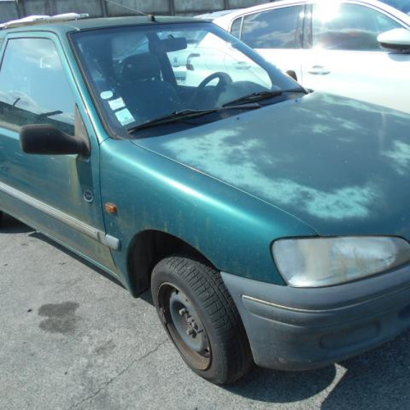 Cremaillere assistee PEUGEOT 106 Photo n°3