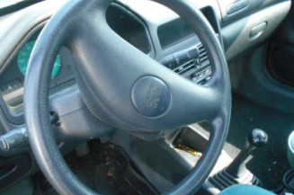 Cremaillere assistee PEUGEOT 106