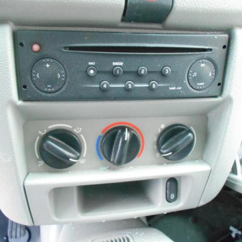 Porte de coffre droit NISSAN KUBISTAR Photo n°8