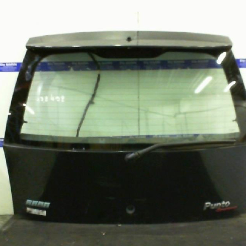 Malle/Hayon arriere FIAT PUNTO 2 Photo n°1
