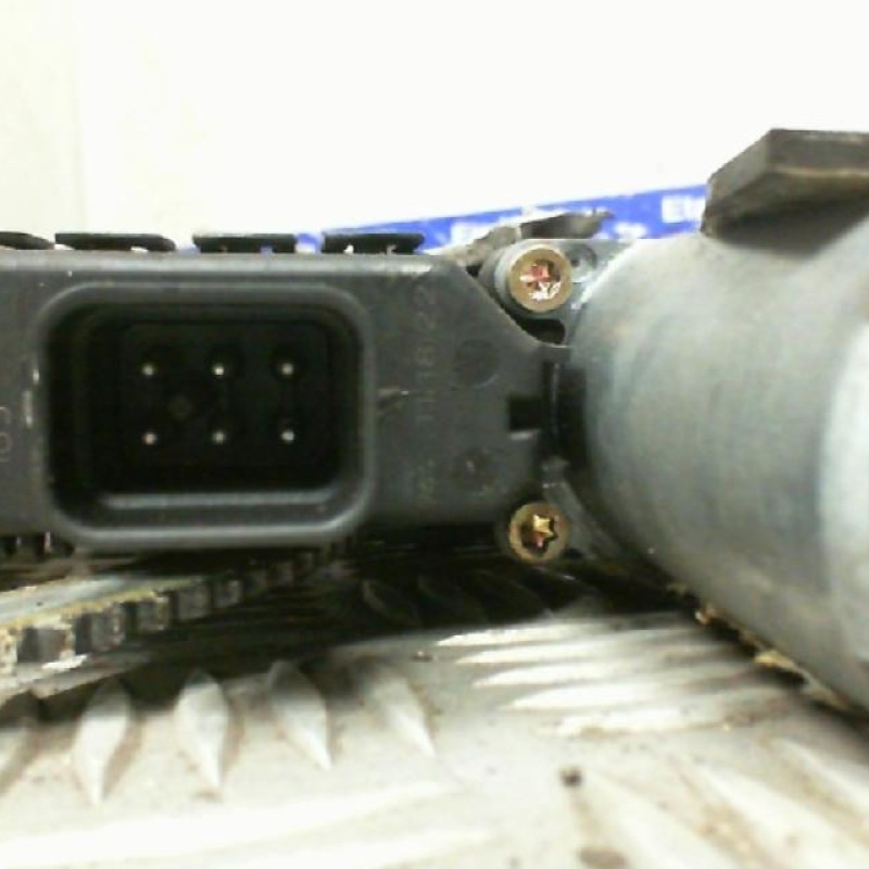 Leve vitre electrique avant gauche OPEL ZAFIRA A Photo n°2
