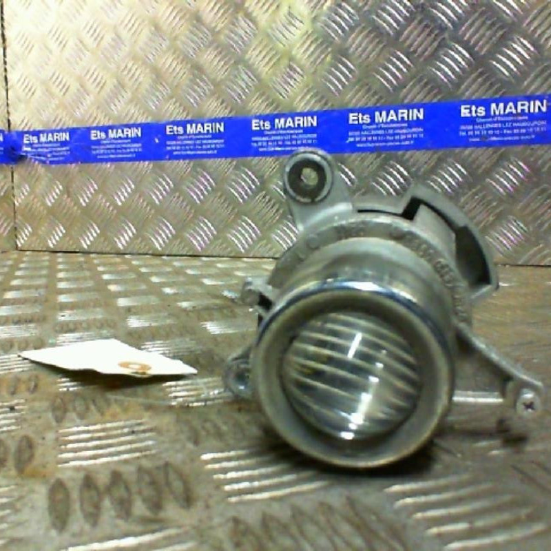 Anti brouillard gauche (feux) ALFA ROMEO 147 Photo n°1
