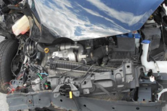Bras essuie glace avant gauche FORD FIESTA 6