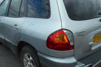 Traverse superieure HYUNDAI SANTA FE 1