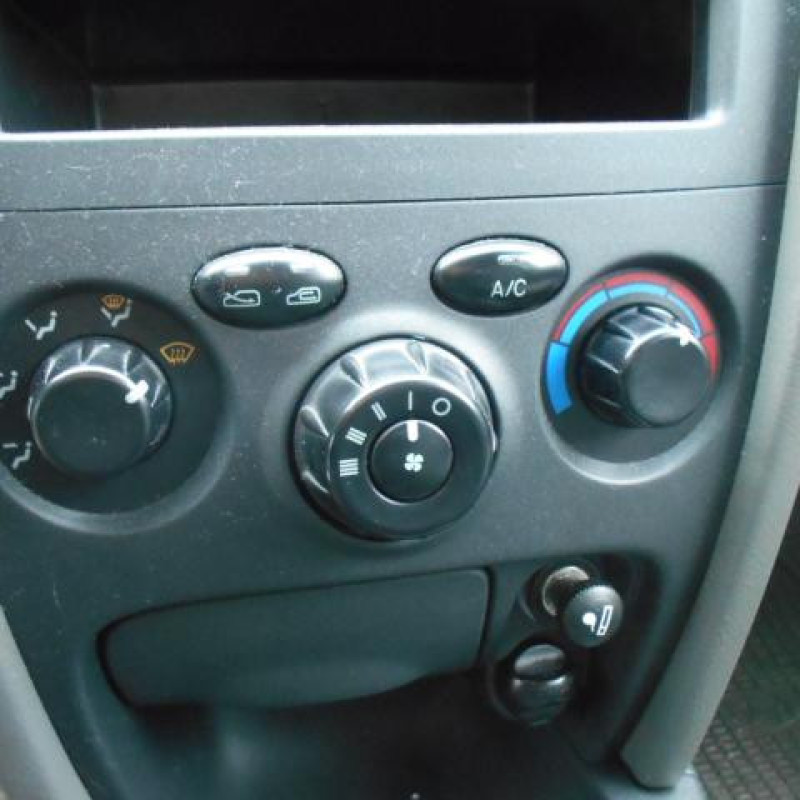 Traverse superieure HYUNDAI SANTA FE 1 Photo n°8