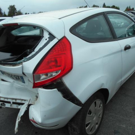 Bras essuie glace avant gauche FORD FIESTA 6