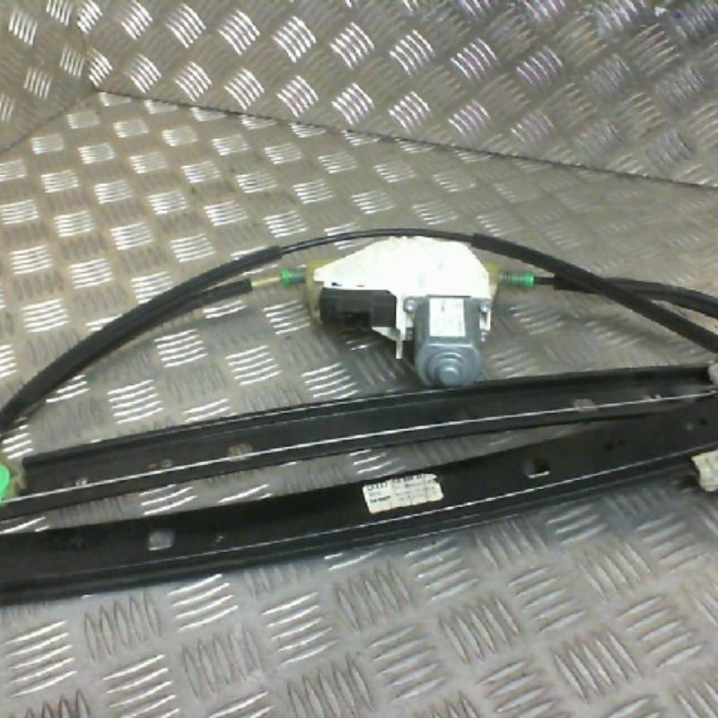 Leve vitre electrique avant droit AUDI Q7 1 Photo n°1