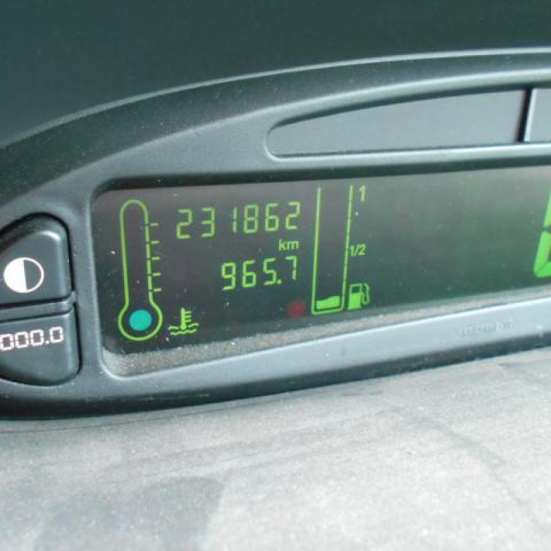 Eclairage de plafonnier CITROEN XSARA PICASSO Photo n°9