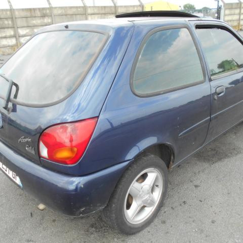 Cremaillere assistee FORD FIESTA 4 Photo n°4