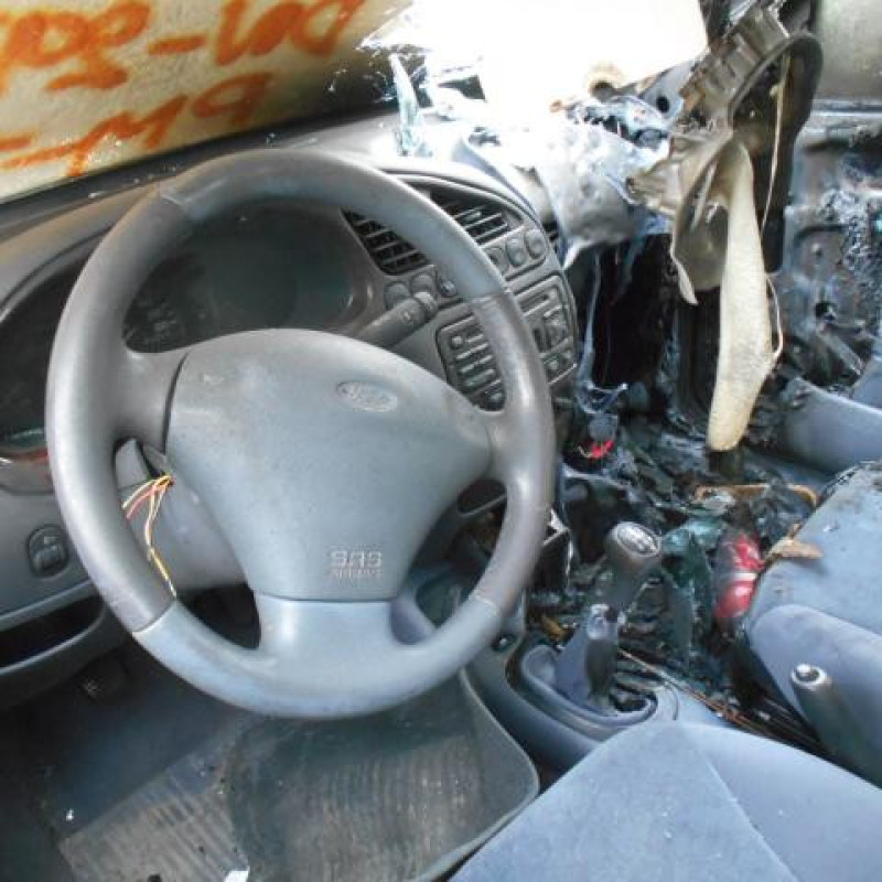 Cremaillere assistee FORD FIESTA 4 Photo n°6