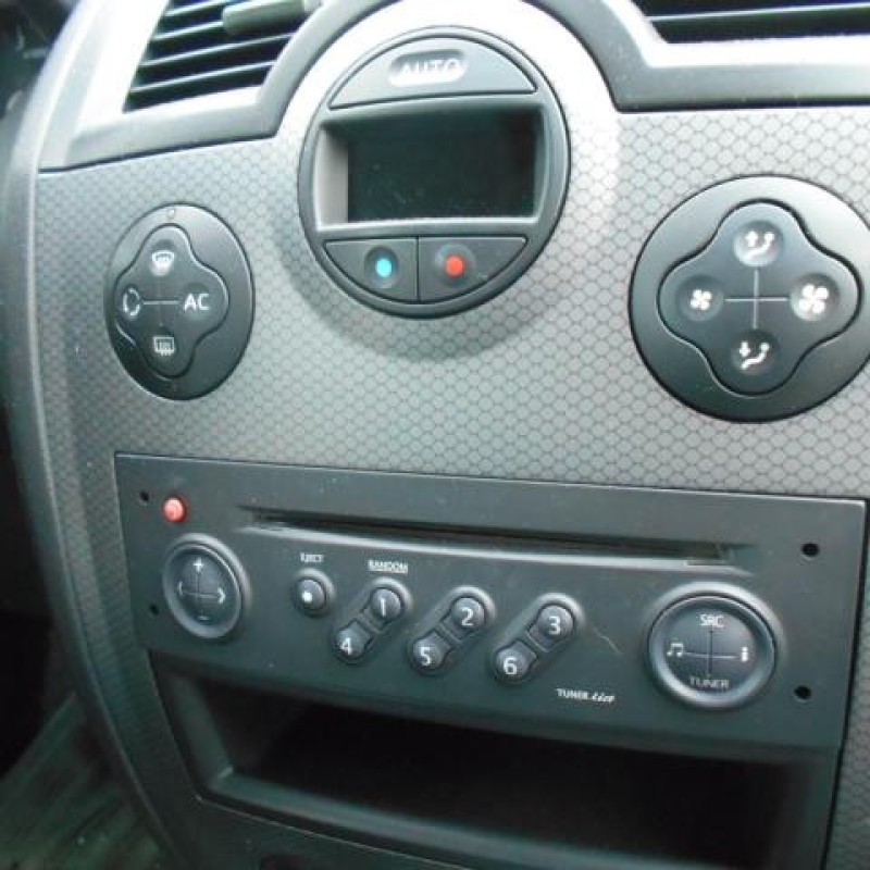 Eclairage de plafonnier RENAULT MEGANE 2 Photo n°8