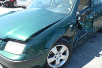 Malle/Hayon arriere VOLKSWAGEN BORA