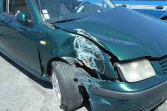 Malle/Hayon arriere VOLKSWAGEN BORA