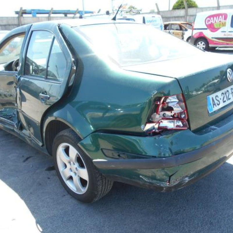 Malle/Hayon arriere VOLKSWAGEN BORA Photo n°5