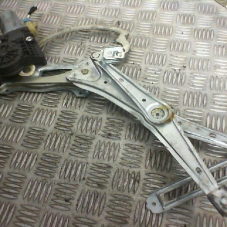 Leve vitre electrique avant droit MERCEDES CLASSE M 163 Photo n°1
