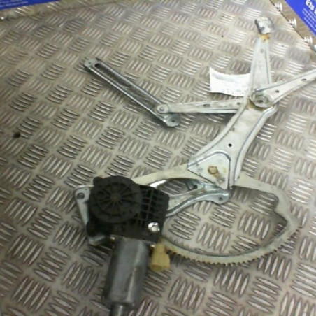 Leve vitre electrique avant gauche MERCEDES CLASSE M 163 Photo n°1