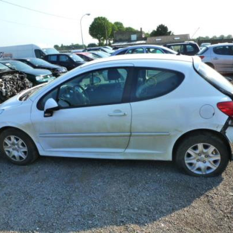 Poignee porte avant droit PEUGEOT 207 Photo n°11