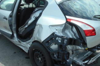Poignee interieur avant gauche RENAULT MEGANE 3