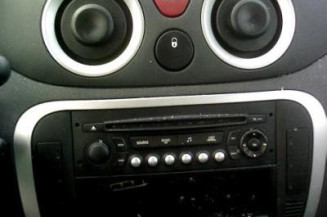 Bras essuie glace avant gauche CITROEN C2