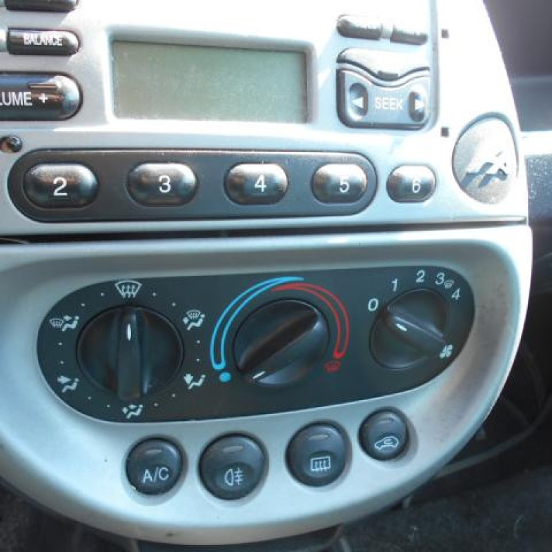Retroviseur droit FORD KA 1 Photo n°9
